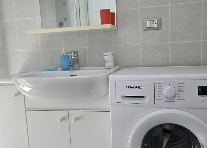 Lägenhet Rocca - Mansarda By Affitti Brevi Liguria