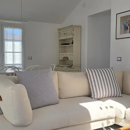 Rocca - Mansarda Appartement *