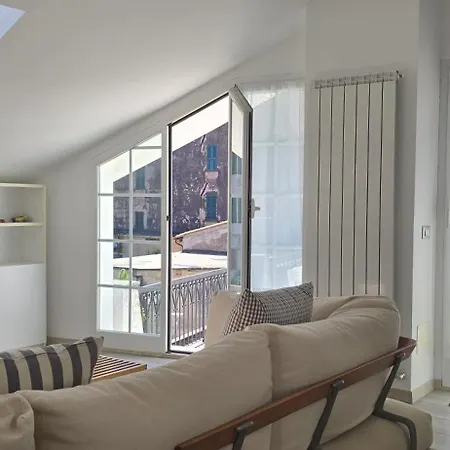 Appartamento Rocca - Mansarda By Affitti Brevi Liguria Borgio Verezzi